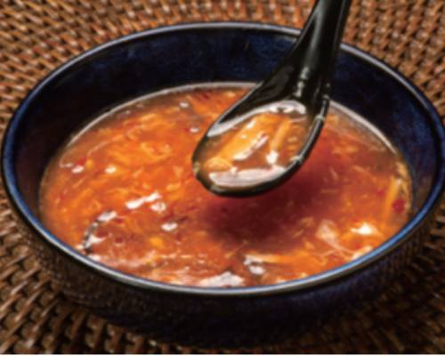 303. Roast Duck Hot & Sour Soup 鴨絲酸辣汤